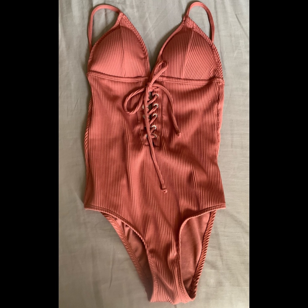 Very cute one piece swim suit